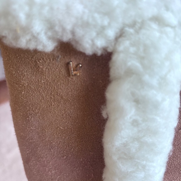 Cindy Hi Faux Fur Boot In Peanut Suede and Natural Shearling -Size 8.5 - Picture 4 of 11